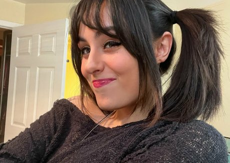 Foto di nudo di fuga di OnlyFans di Frances Rae