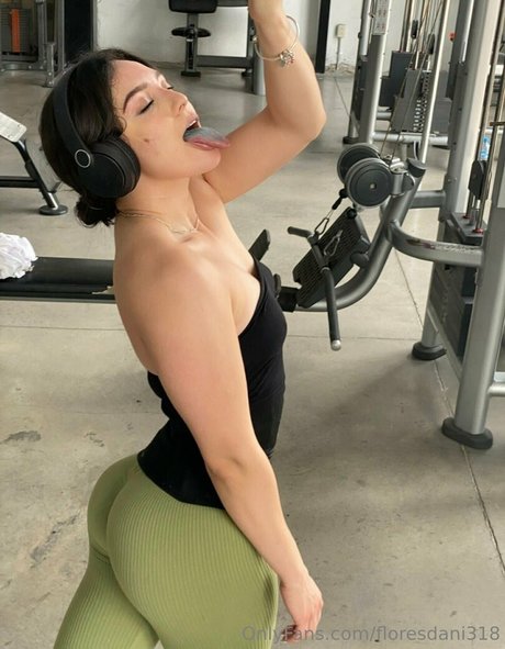 Daniela Flores