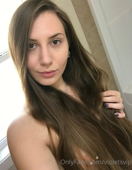 Foto di nudo di fuga di OnlyFans di Violetsvip