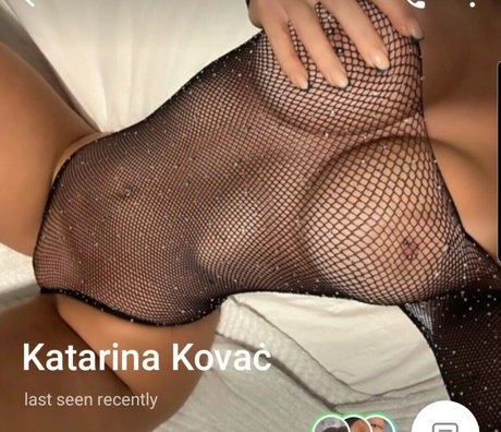 Foto di nudo di fuga di OnlyFans di Katarina Kovac
