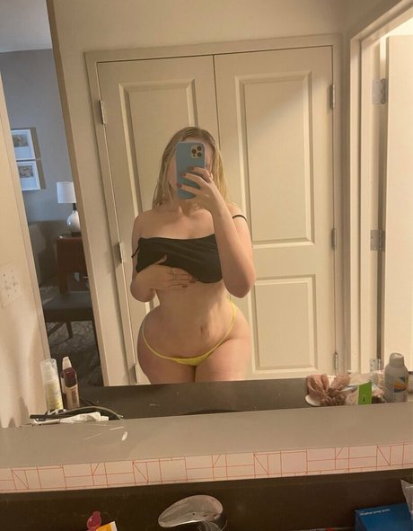Foto di nudo di fuga di OnlyFans di Shelsonlyfans