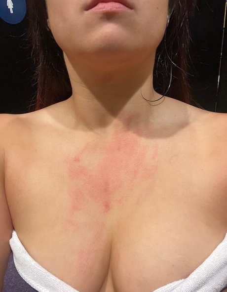 Foto di nudo di fuga di OnlyFans di Zeda Zhang