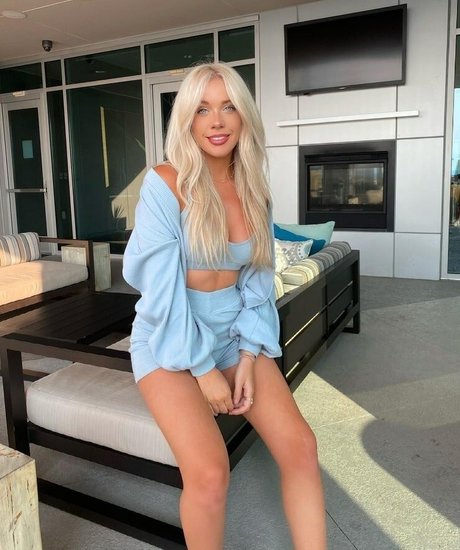 Foto di nudo di fuga di OnlyFans di Megan Moroney