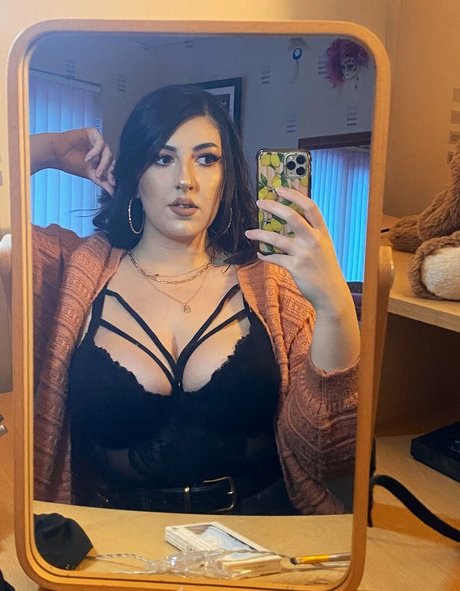 Foto di nudo di fuga di OnlyFans di Eva Elizabeth