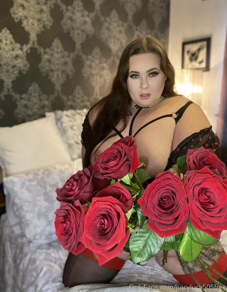 Foto di nudo di fuga di OnlyFans di Juicylucy505free