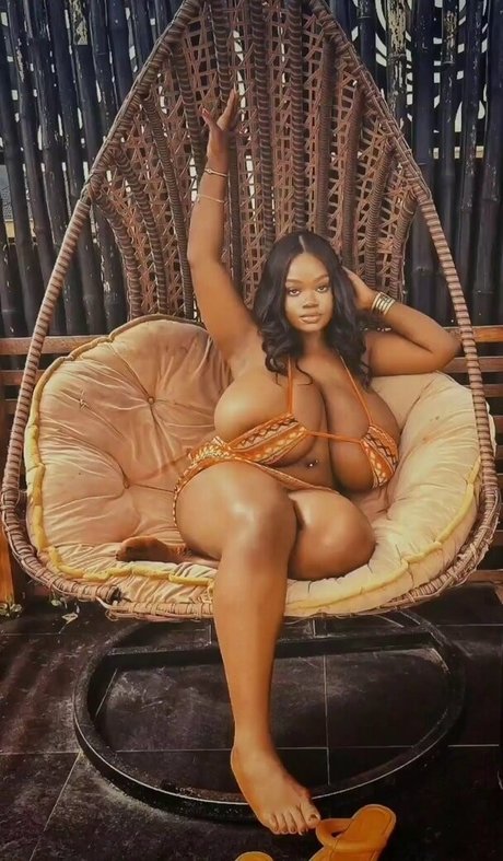 Foto di nudo di fuga di OnlyFans di Chanel La Croix