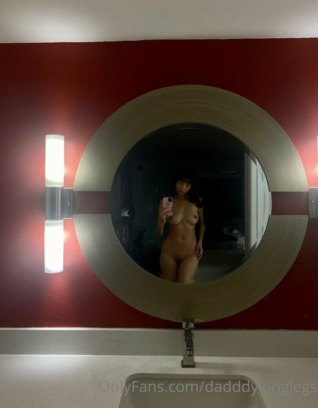 Foto di nudo di fuga di OnlyFans di Daddylonglegs