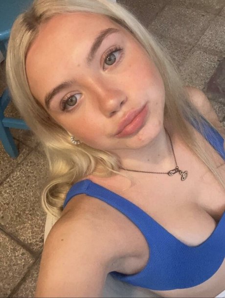 Foto di nudo di fuga di OnlyFans di Whatdoido1234bb