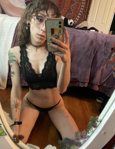 Foto di nudo di fuga di OnlyFans di Itsjeslynpixie