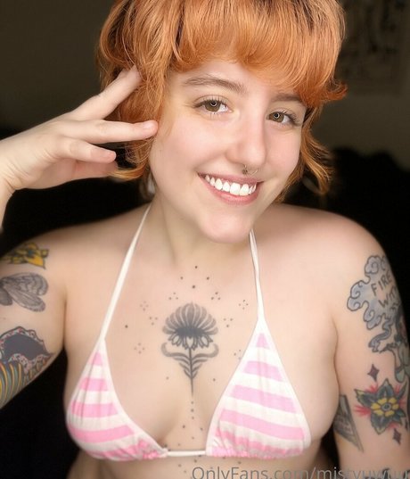 Foto di nudo di fuga di OnlyFans di Gothgamerfree