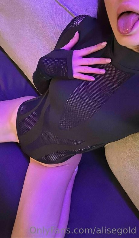 Foto di nudo di fuga di OnlyFans di Alisegold