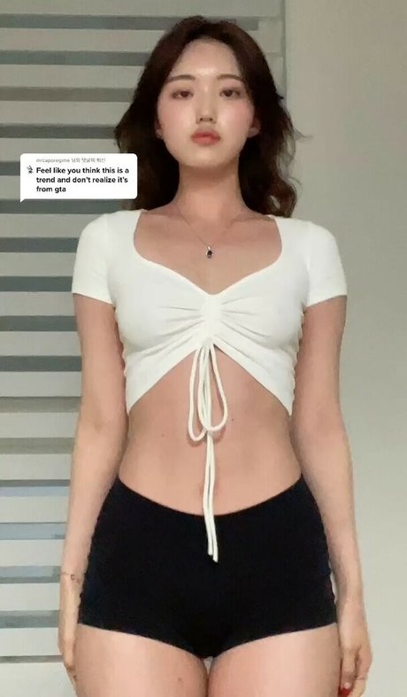 Foto di nudo di fuga di OnlyFans di Ginajang