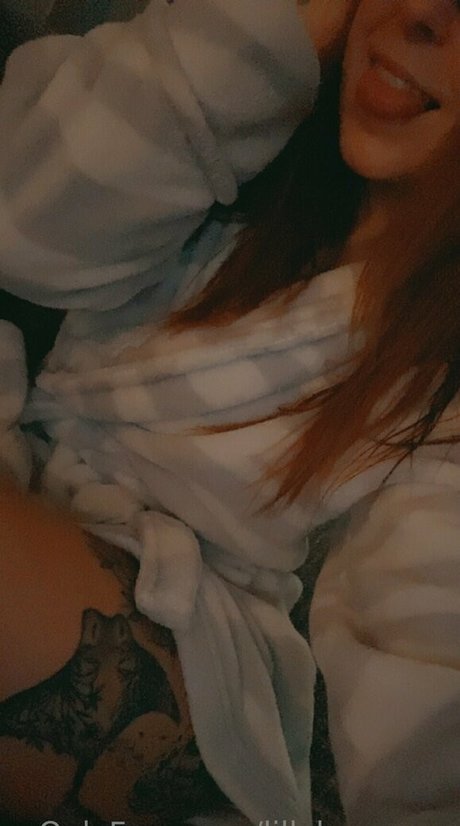 Foto di nudo di fuga di OnlyFans di Lillybunnyxo