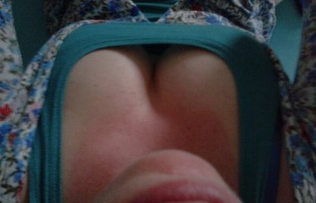 Foto di nudo di fuga di OnlyFans di Groovyflowergirl