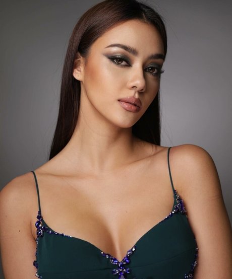 Amanda Obdam