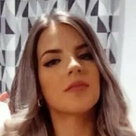Foto di nudo di fuga di OnlyFans di Cara28