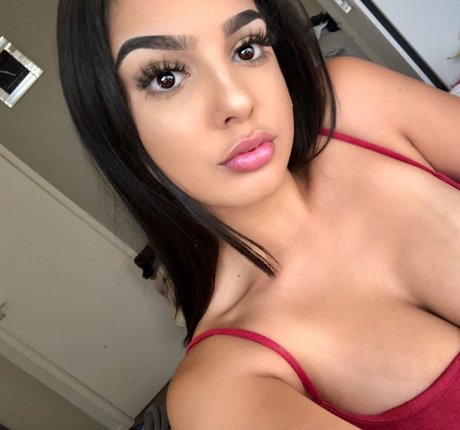 Foto di nudo di fuga di OnlyFans di Meliskap