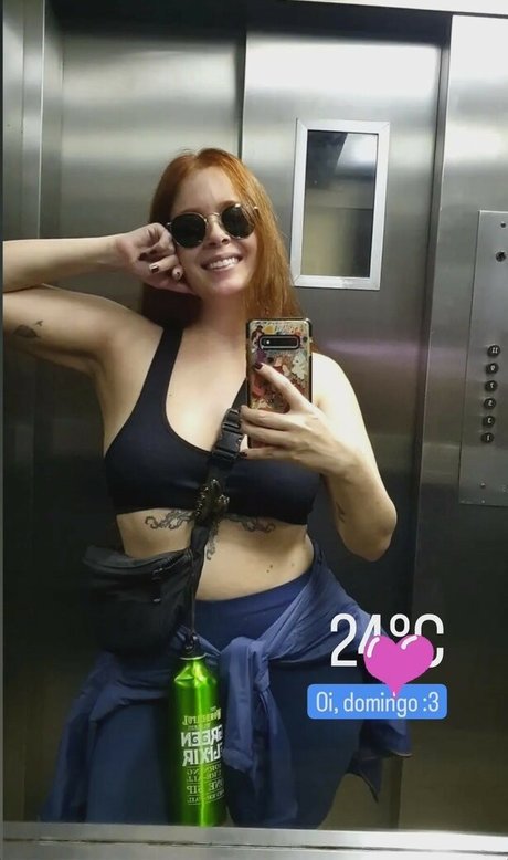 Foto di nudo di fuga di OnlyFans di Fernanda Schmolz