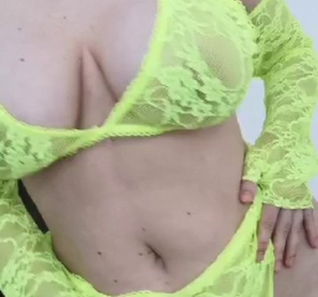 Foto di nudo di fuga di OnlyFans di Curvyfoxy89