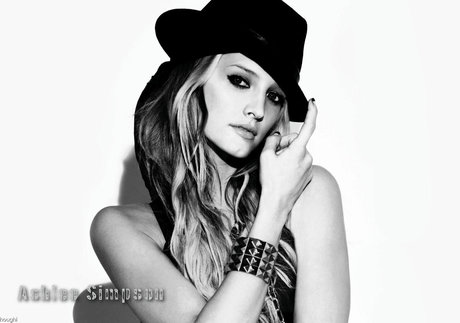 Ashlee Simpson Ross