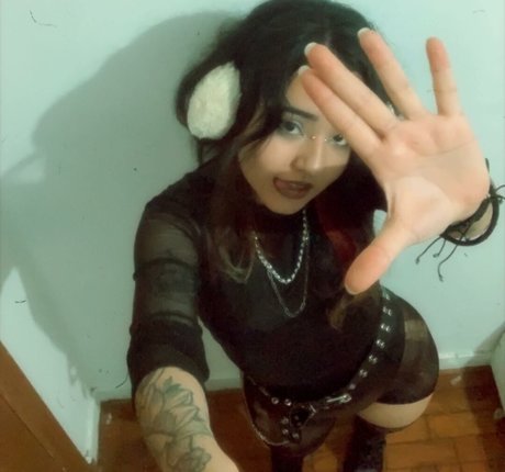 Foto di nudo di fuga di OnlyFans di Sayuzx