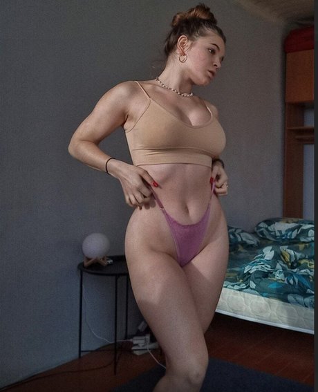 Foto di nudo di fuga di OnlyFans di Edenmid