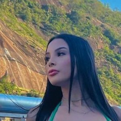 Emily Fernanda