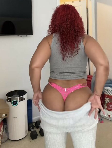 Foto di nudo di fuga di OnlyFans di Mrs Callace