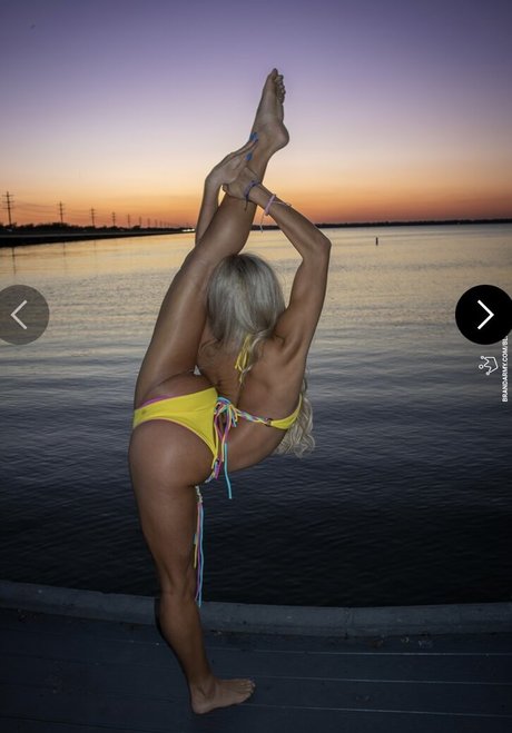 Foto di nudo di fuga di OnlyFans di Brandarmy