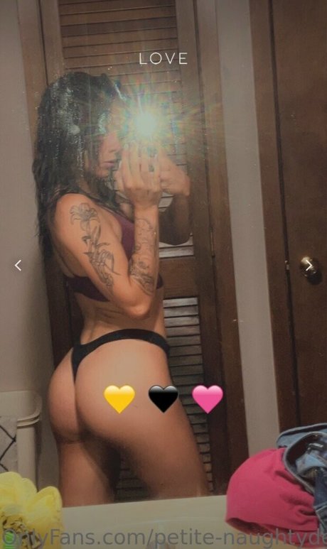 Foto di nudo di fuga di OnlyFans di Erika Peyton