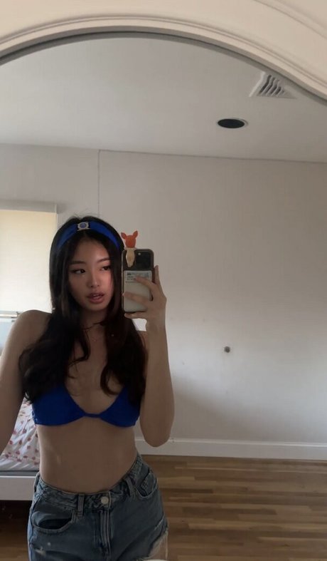 Foto di nudo di fuga di OnlyFans di Lizzieekim