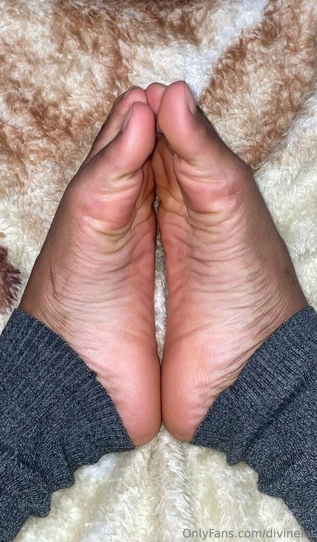 Foto di nudo di fuga di OnlyFans di Divinelat