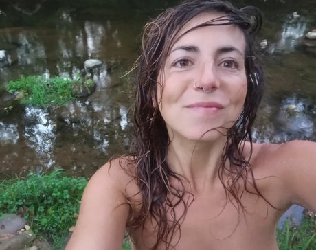 Angela Lavilla Canedo