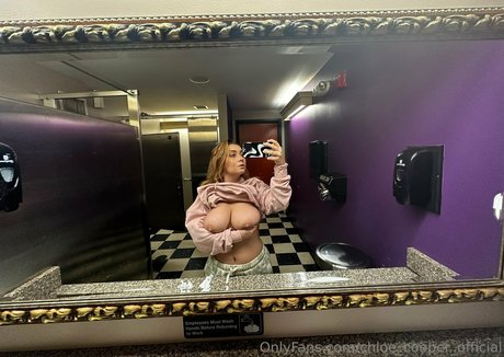 Foto di nudo di fuga di OnlyFans di Kkirafoxx