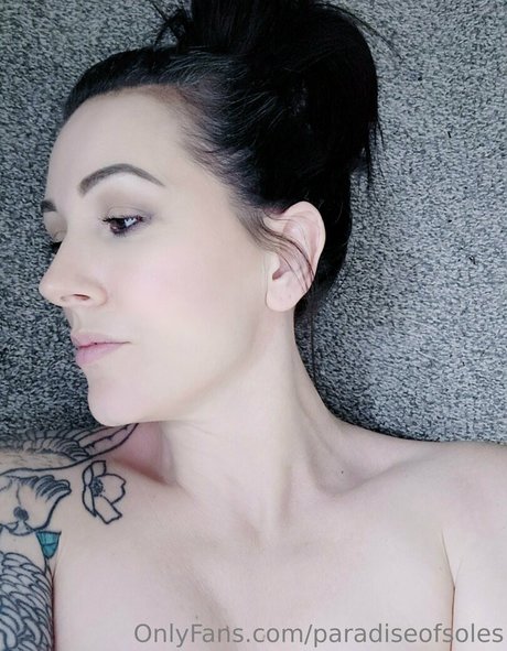 Foto di nudo di fuga di OnlyFans di Paradiseofsoles