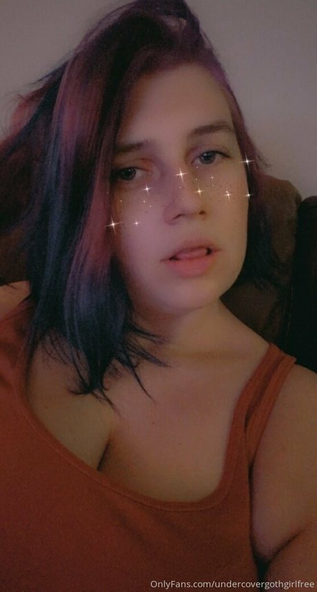 Undercovergothgirlfree
