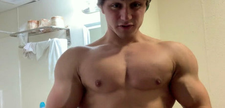 Foto di nudo di fuga di OnlyFans di Jamietylerflex