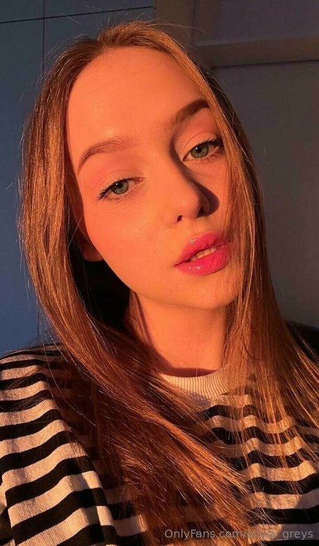 Foto di nudo di fuga di OnlyFans di Oliviagreys