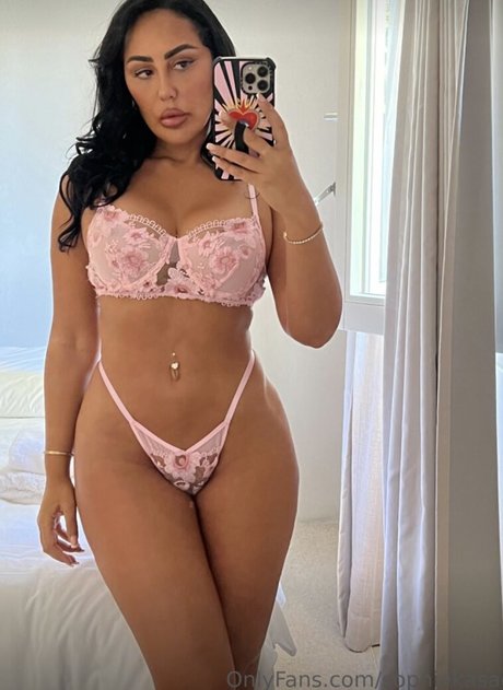 Sophie Kasaei