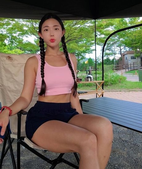 Foto di nudo di fuga di OnlyFans di Sujin29