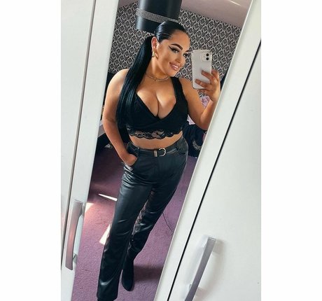 Foto di nudo di fuga di OnlyFans di Rosiemay