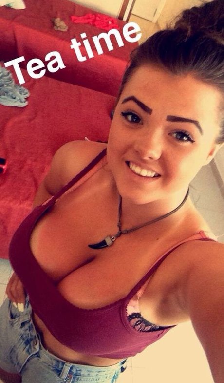 Clo Nicole