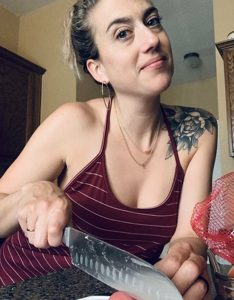 Foto di nudo di fuga di OnlyFans di Badasstxmama