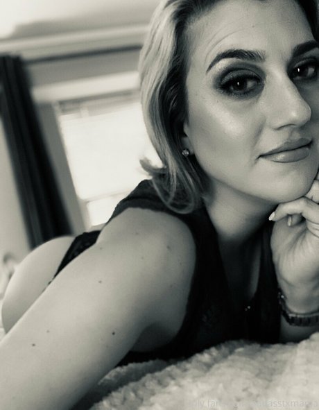 Foto di nudo di fuga di OnlyFans di Badasstxmama