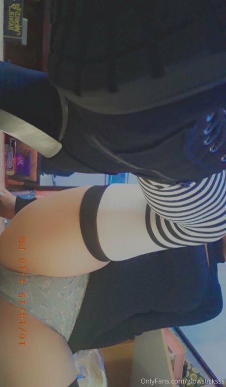 Glowsticksss