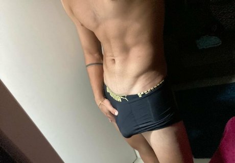 Foto di nudo di fuga di OnlyFans di Dieghodolttih