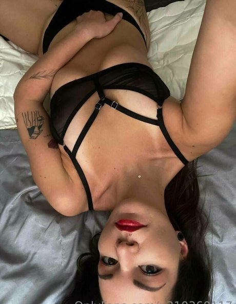 Foto di nudo di fuga di OnlyFans di Asaakiraa