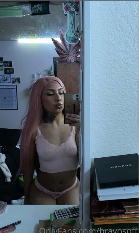 Foto di nudo di fuga di OnlyFans di Bravosoff