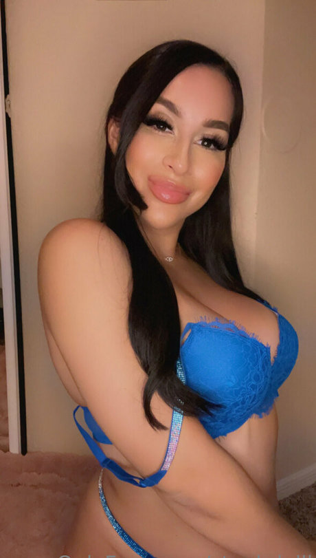 Foto di nudo di fuga di OnlyFans di Stephdolll