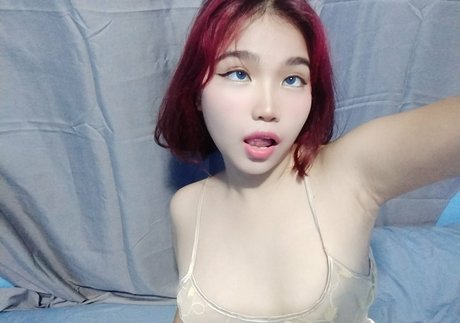 Foto di nudo di fuga di OnlyFans di Aranikolaev